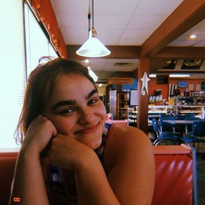 Meet your Posher, Lauren